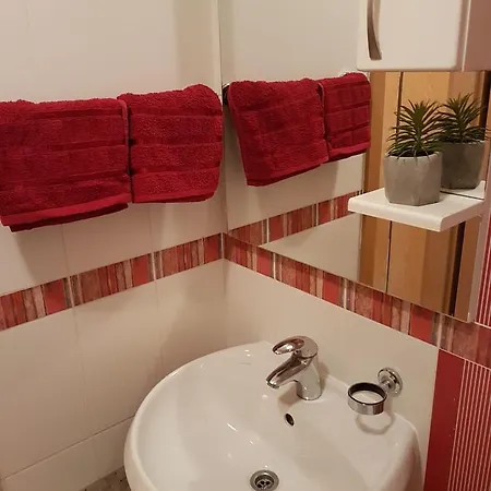 Nikola Apartment Split